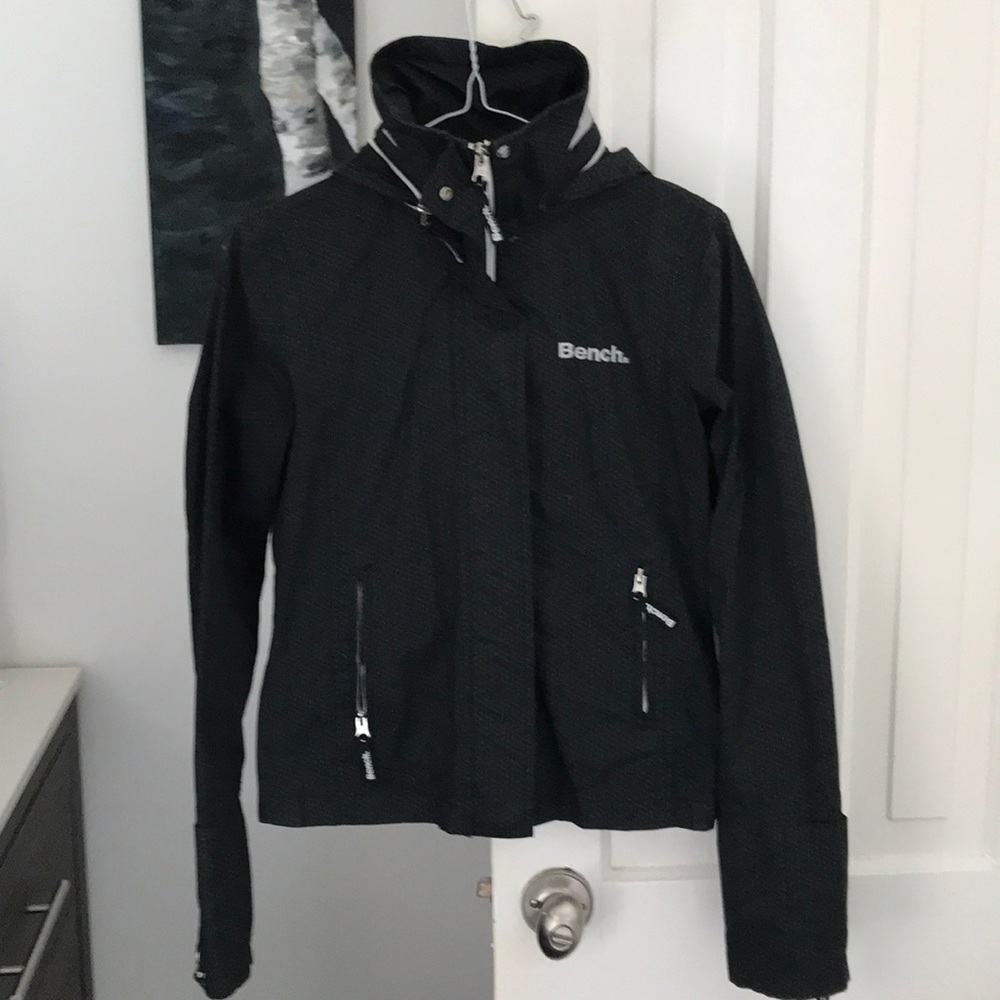 Bench jacket